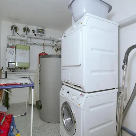 Schoeneben Edelhirsch Dom wakacyjny Wald im Pinzgau