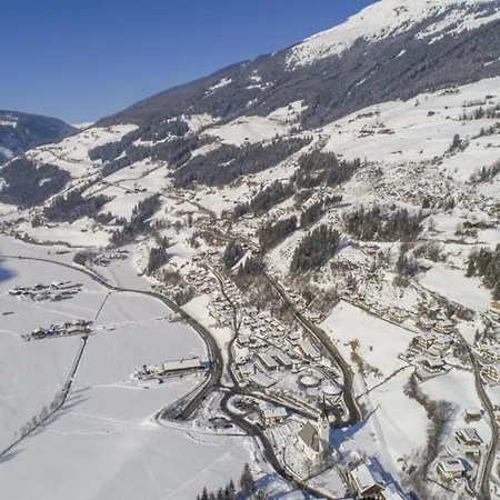 Dom wakacyjny Schoeneben Edelhirsch *