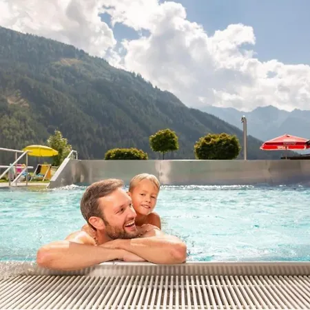 Schoeneben Edelhirsch